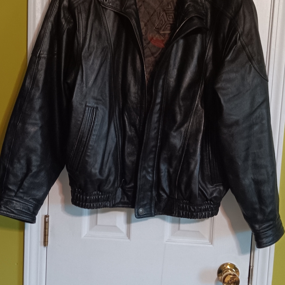 Mens Viaggio black leather jacket